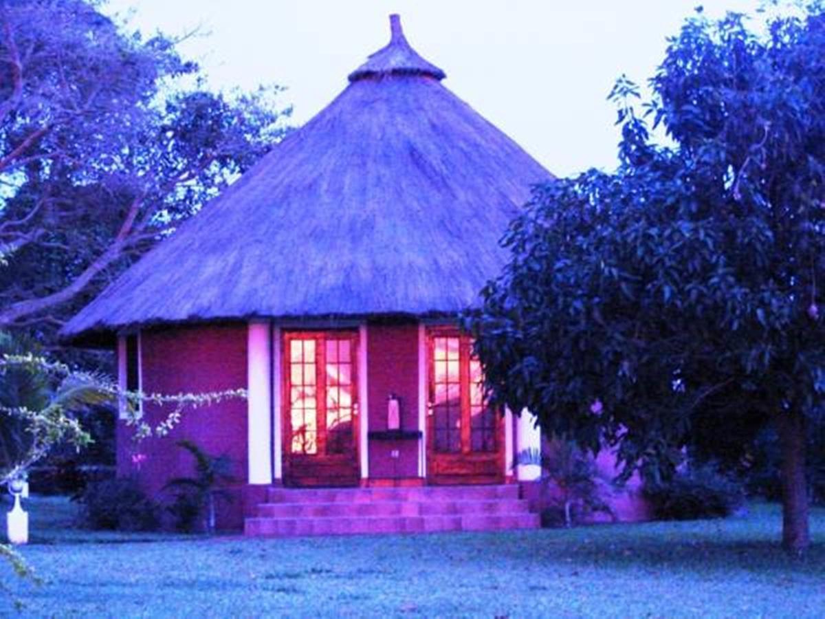 White Horse Residence Tanji Bagian luar foto